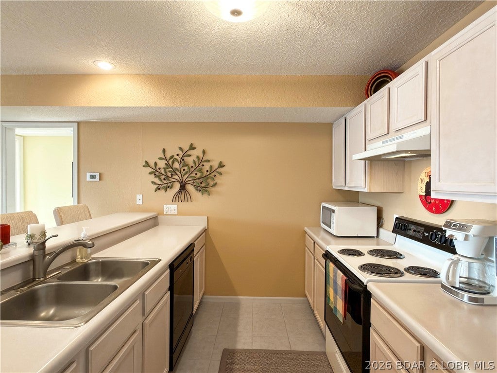 Regatta Bay Condominium - Residential