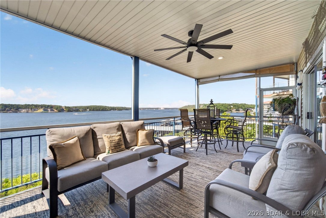 Palisades Condominium - Residential