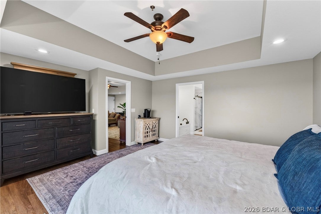 Palisades Condominium - Residential