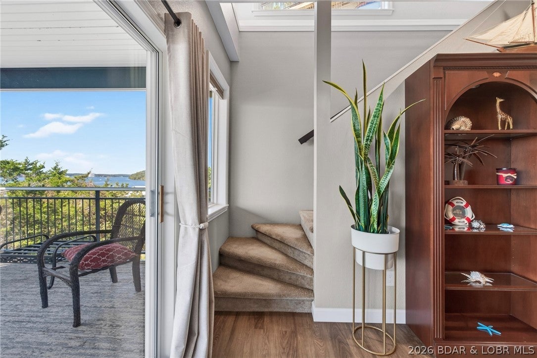 Palisades Condominium - Residential