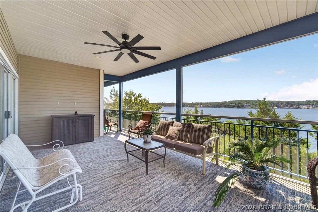 Palisades Condominium - Residential