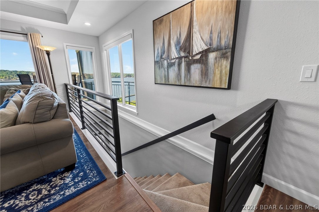 Palisades Condominium - Residential