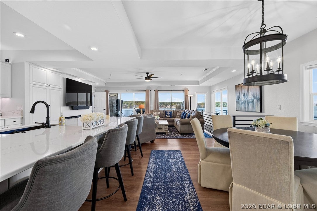 Palisades Condominium - Residential