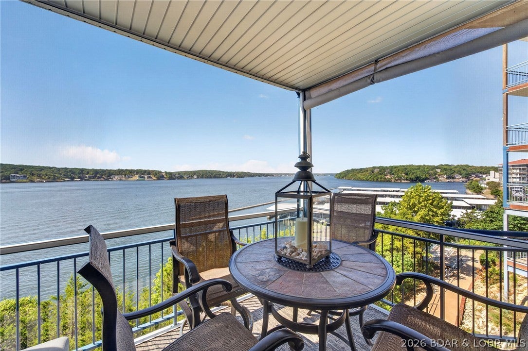 Palisades Condominium - Residential