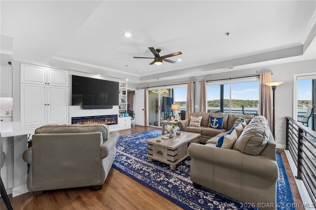Palisades Condominium - Residential