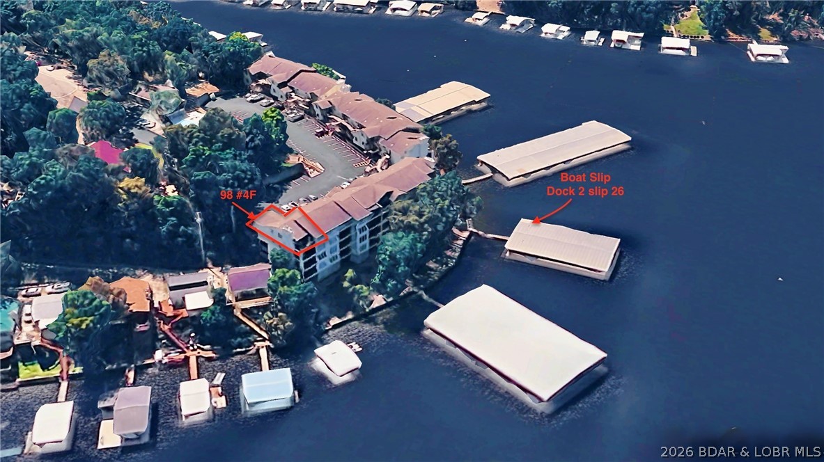 Jonathans Landing - Residential