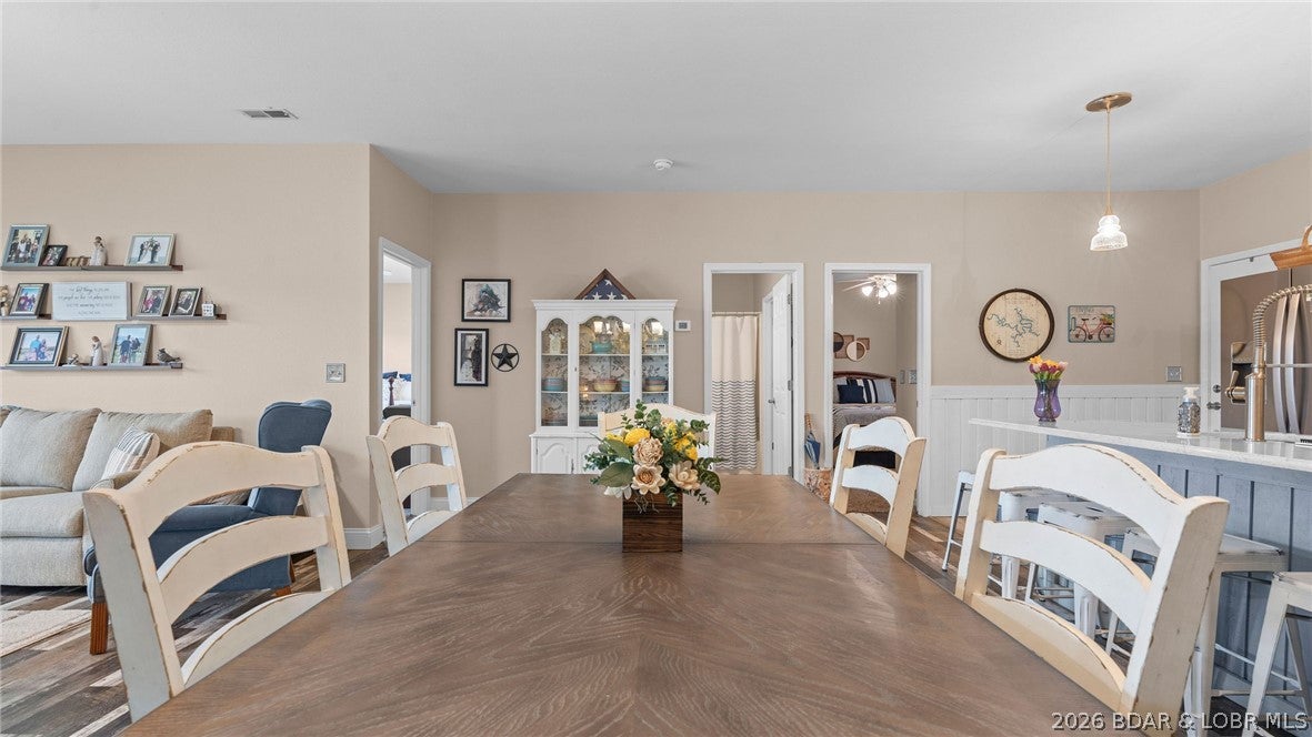Oak Bluff Condominium - Residential