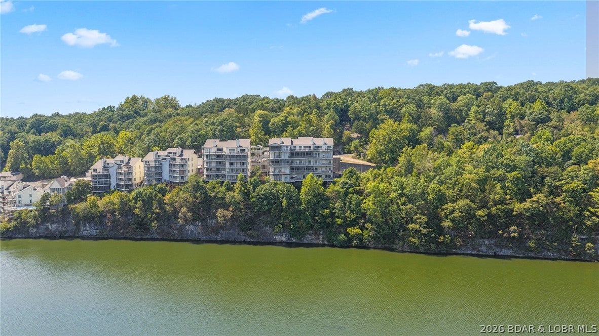 Oak Bluff Condominium - Residential