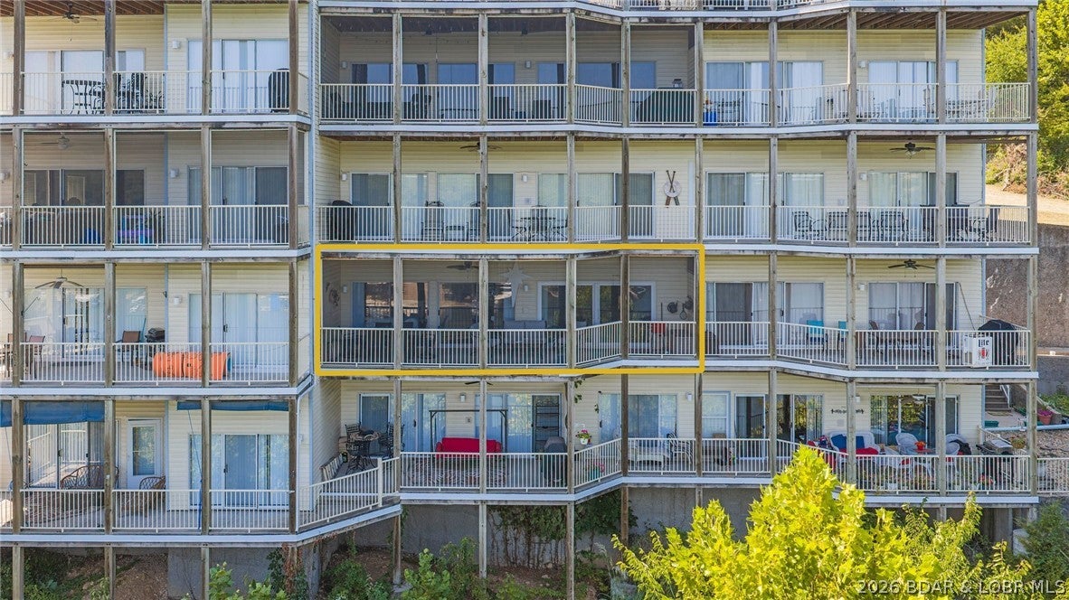 Oak Bluff Condominium - Residential
