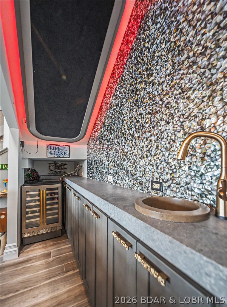 Grand Point - Residential