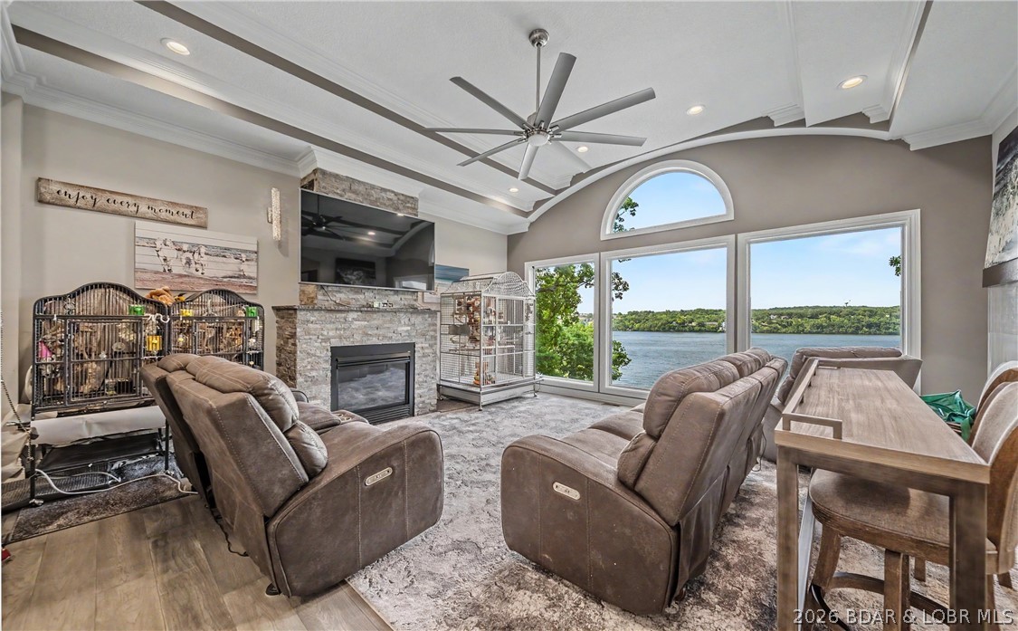 Grand Point - Residential