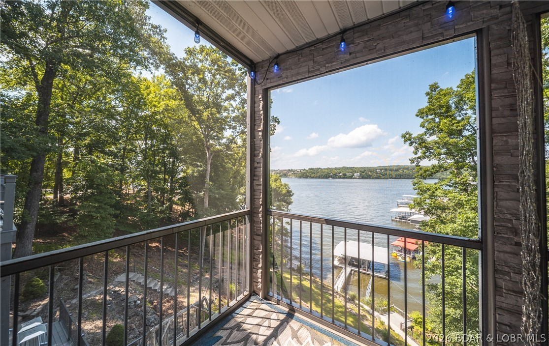 Grand Point - Residential