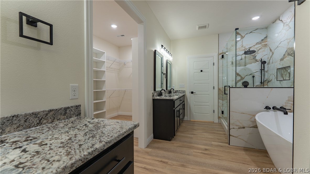 Champions Run - Residential