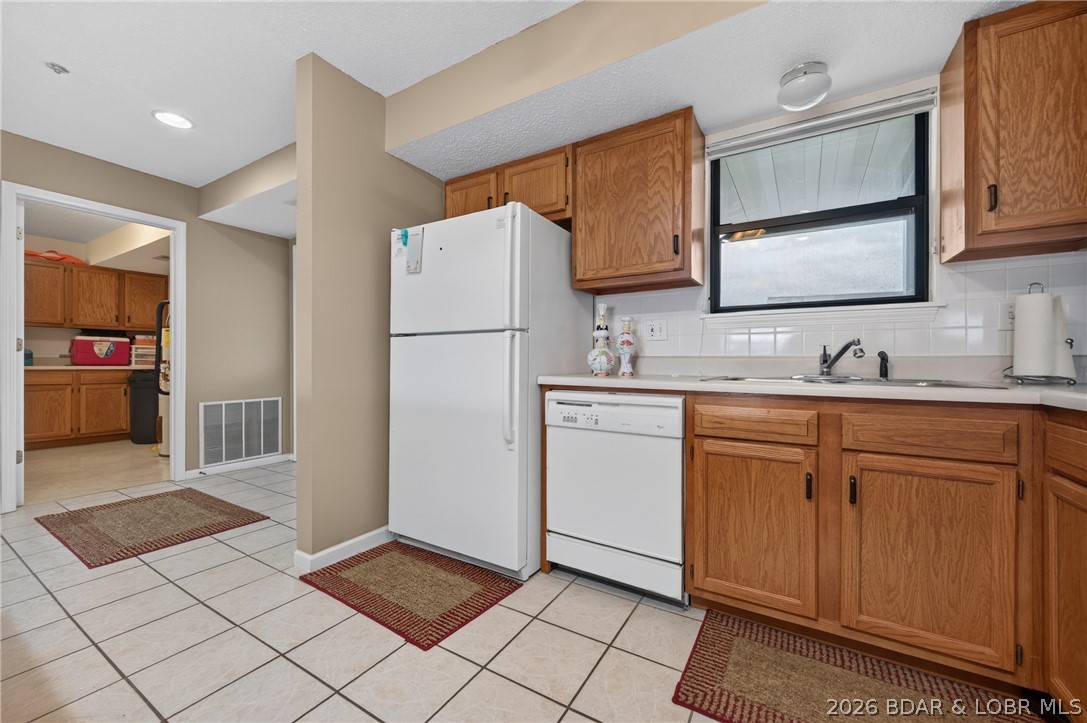 The Falls Condo - Residential