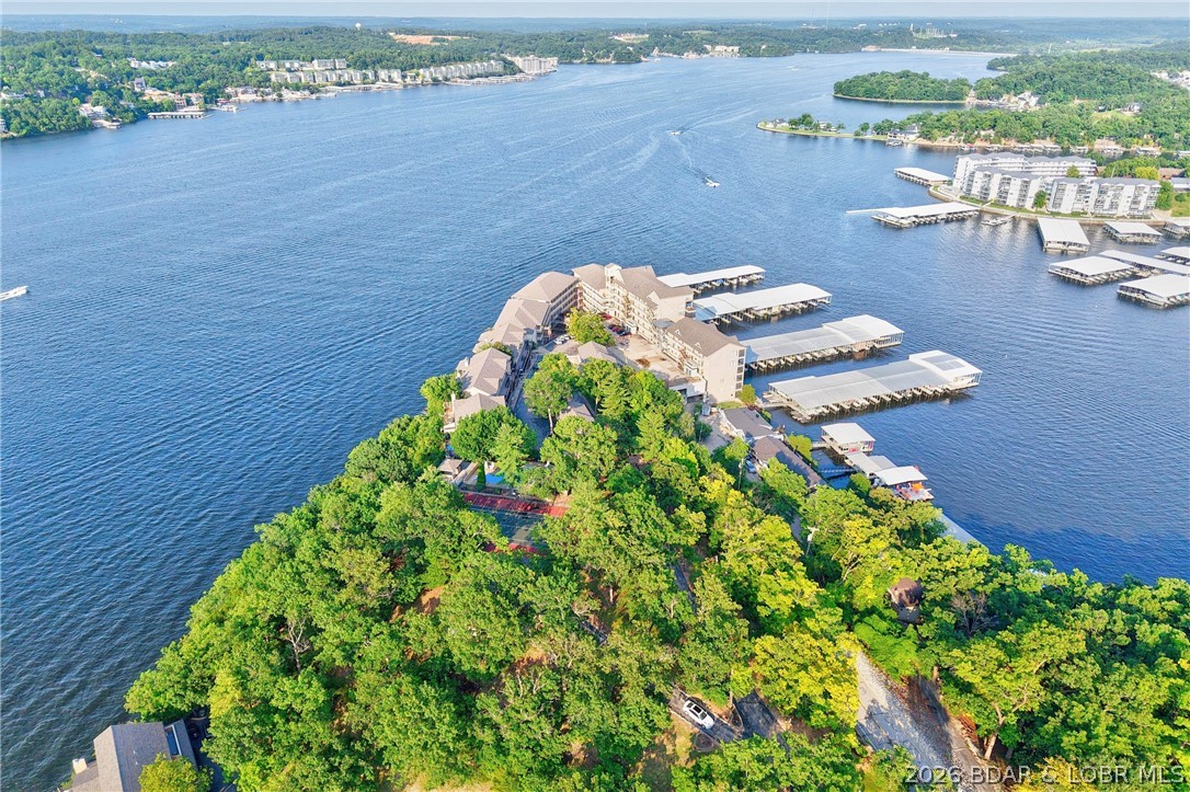 The Falls Condo - Residential
