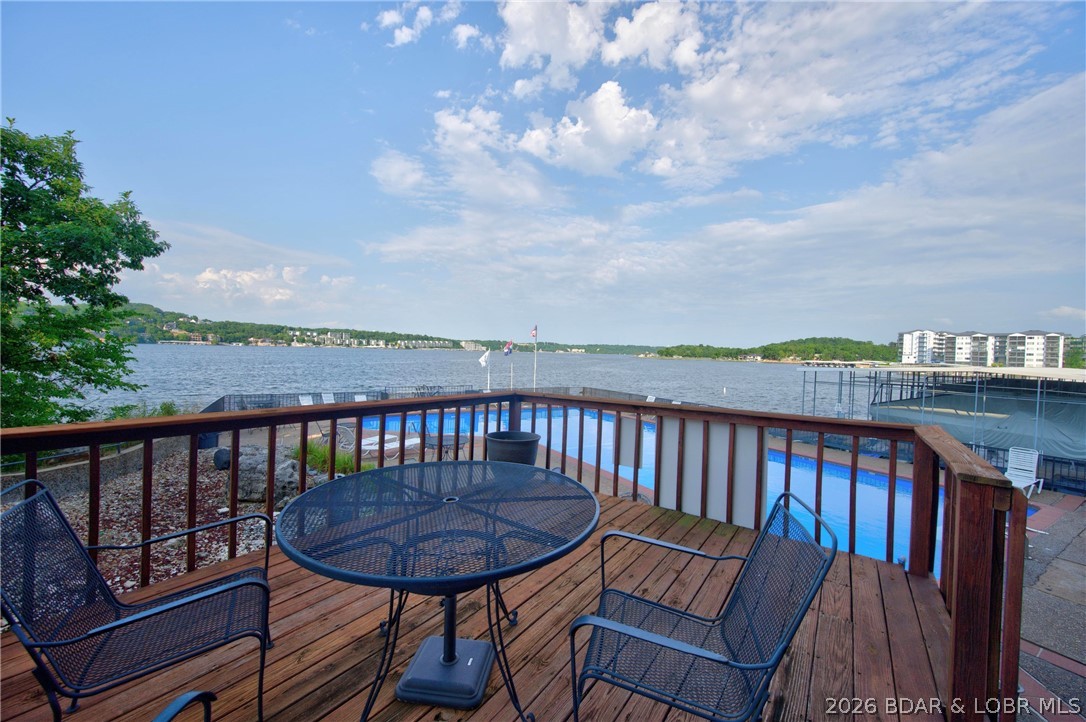 The Falls Condo - Residential