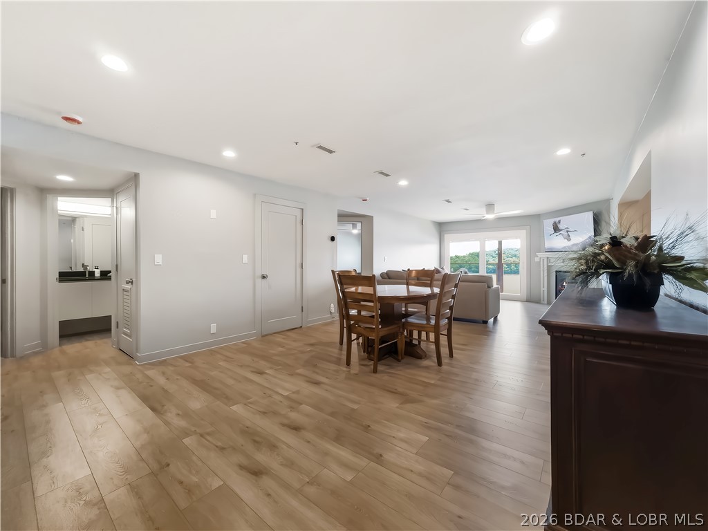 Park Place On The Lake - Residential
