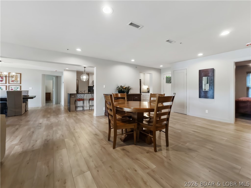 Park Place On The Lake - Residential