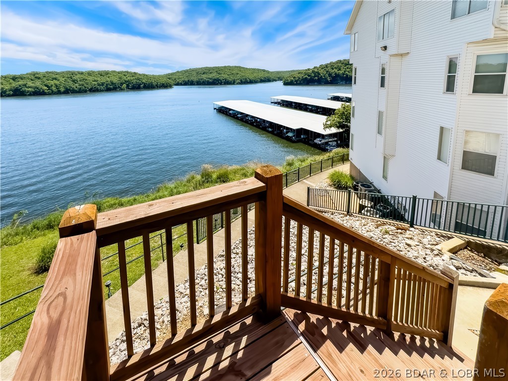 Park Place On The Lake - Residential
