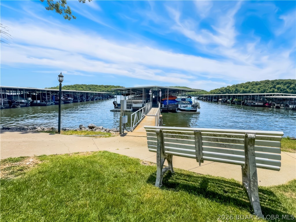 Park Place On The Lake - Residential
