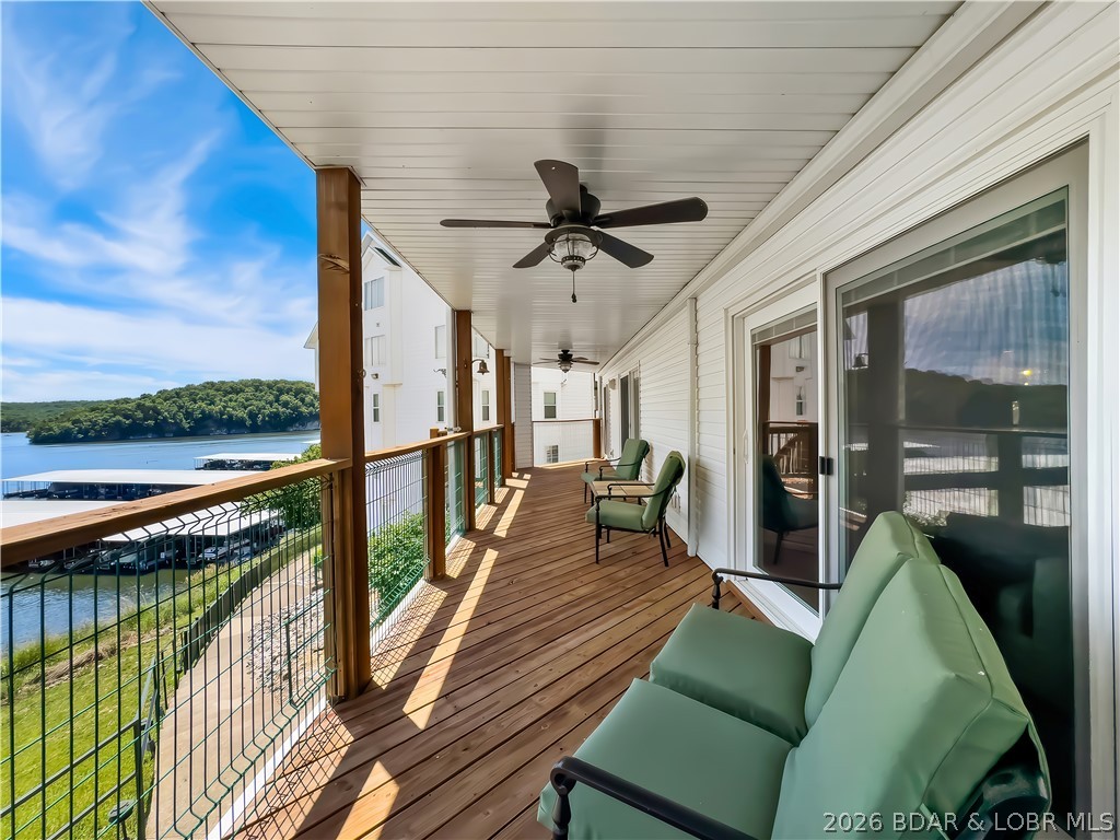 Park Place On The Lake - Residential