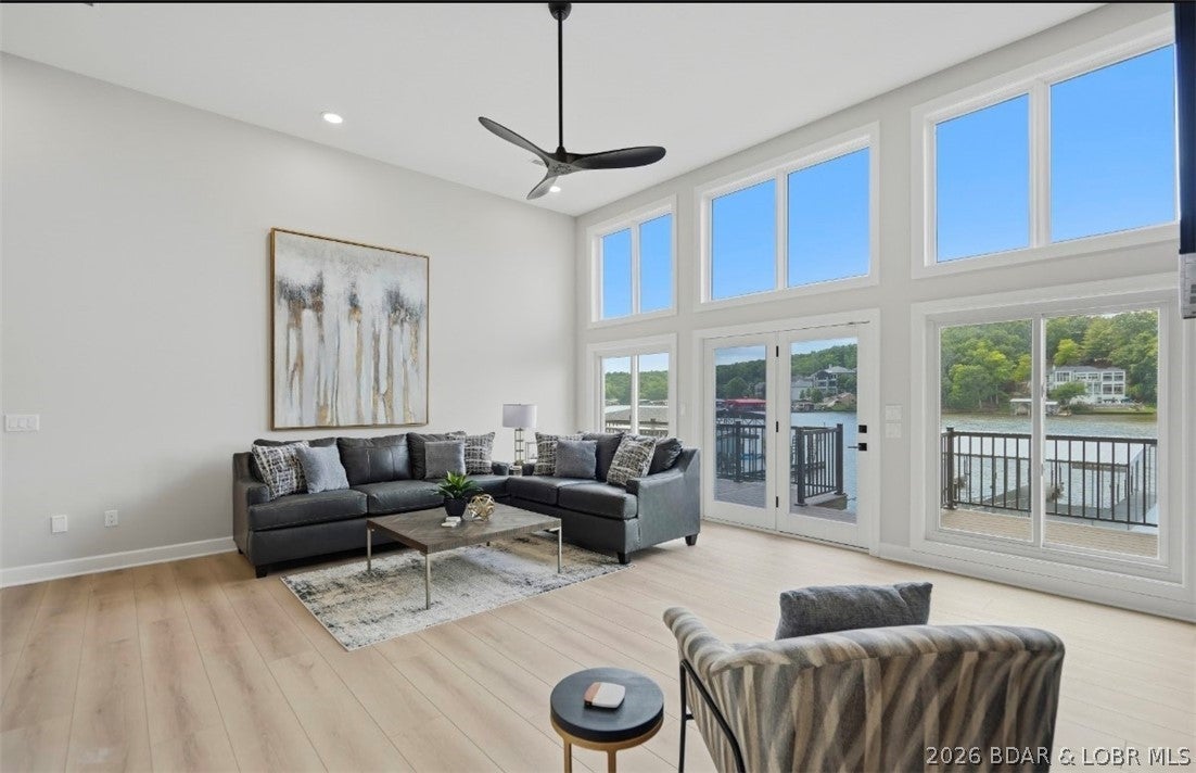 Eagles Cove - Residential