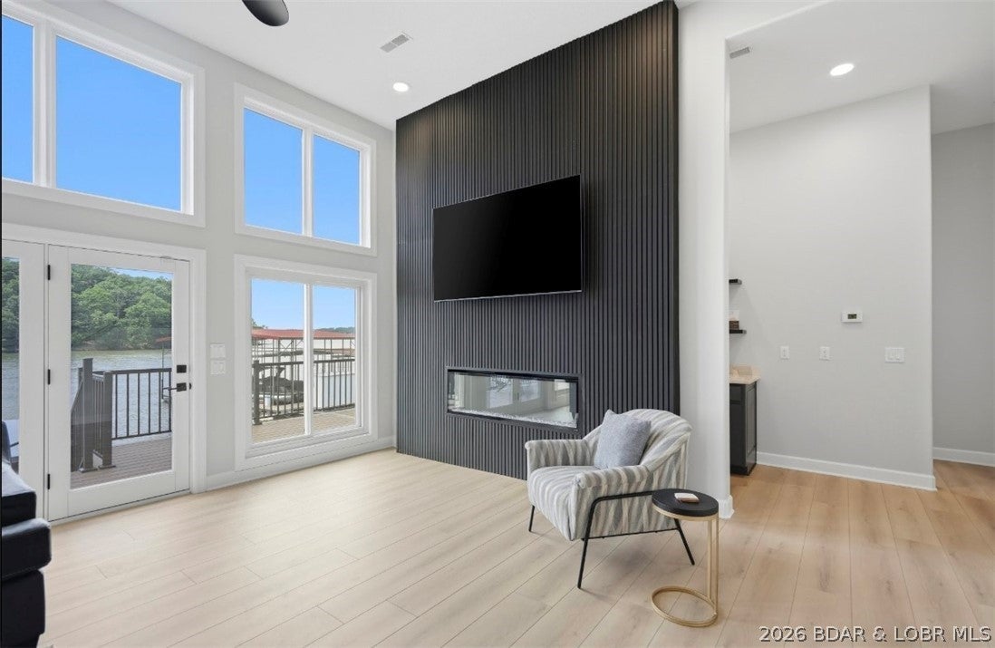 Eagles Cove - Residential