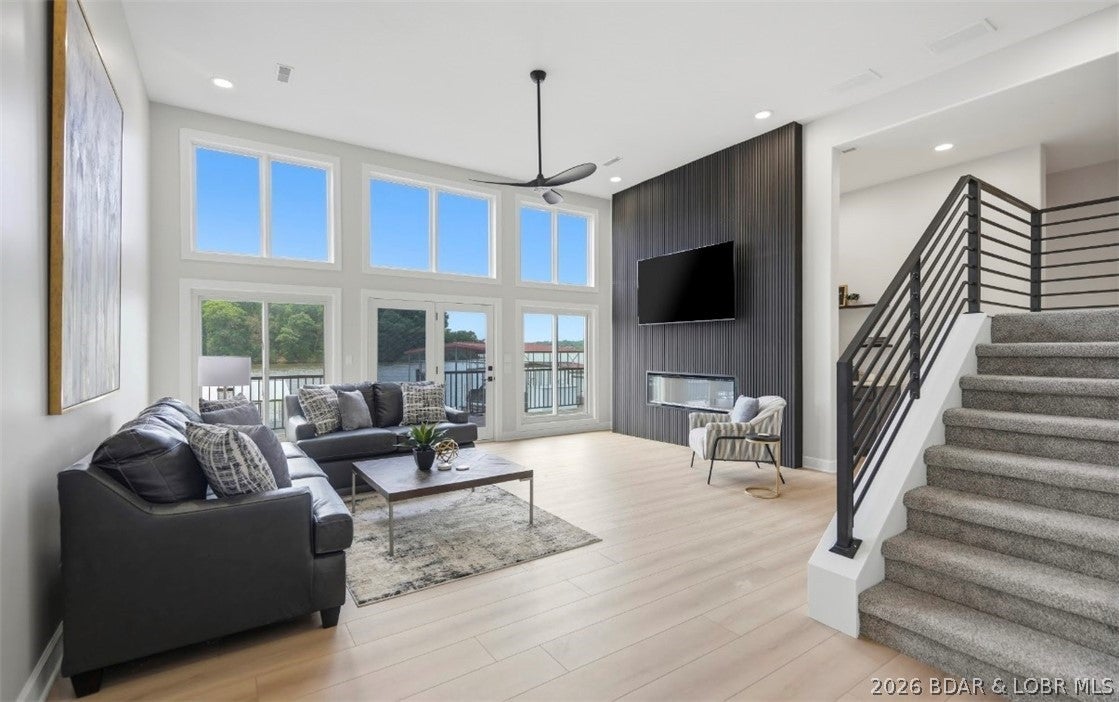 Eagles Cove - Residential