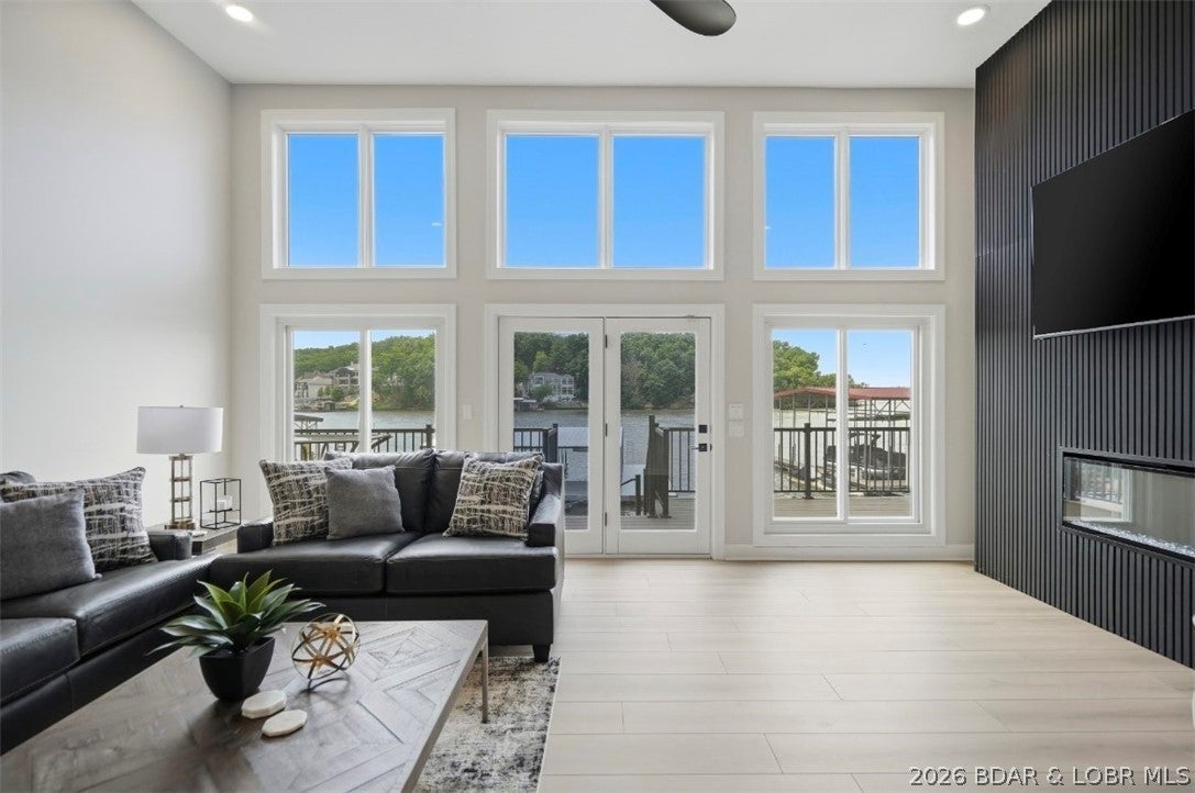 Eagles Cove - Residential