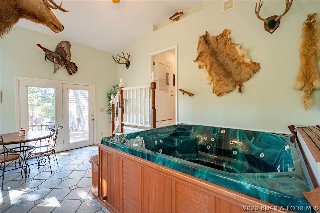 Eagles Cove - Residential