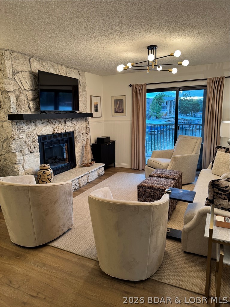 Three Seasons Condominiums - Residential