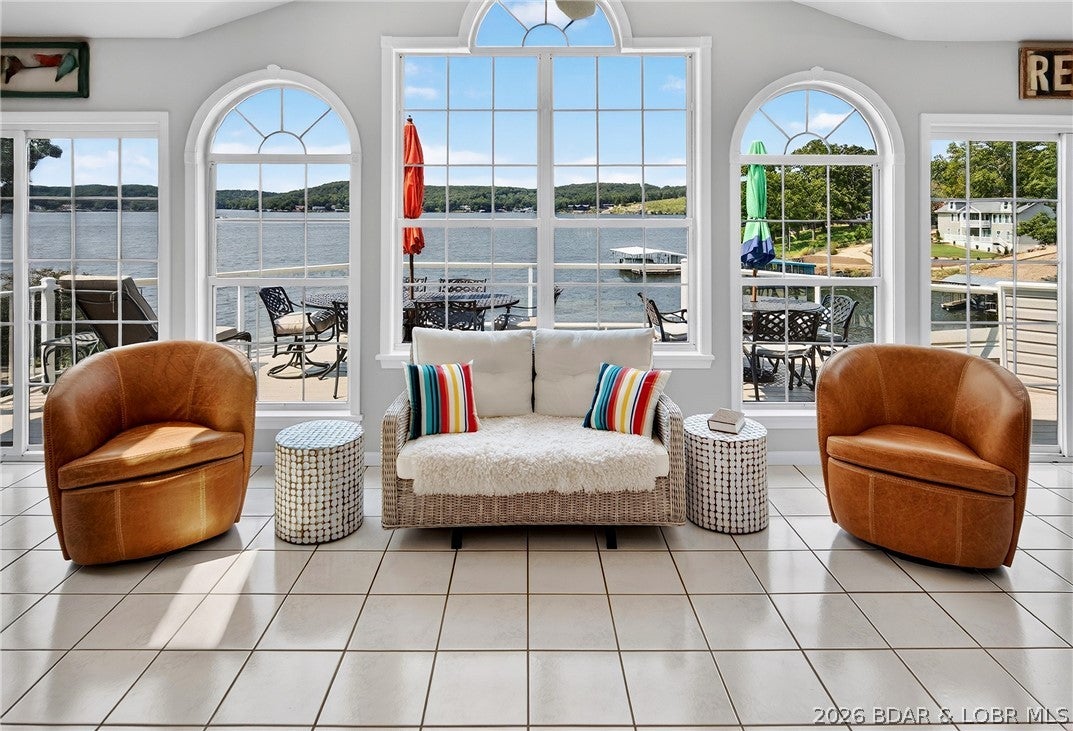 Storm Cove - Residential