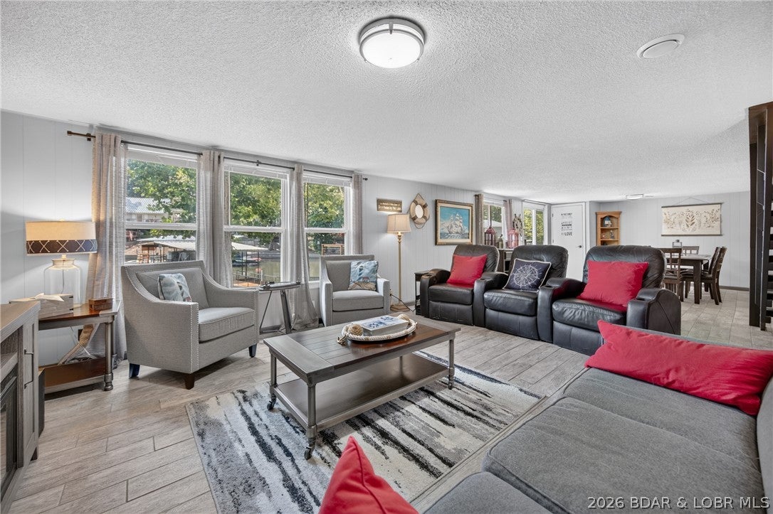 Coffman Bend #9 - Residential