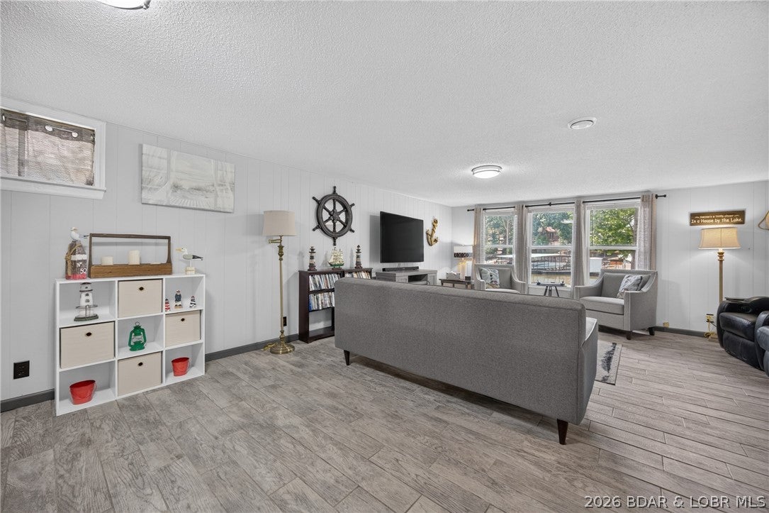 Coffman Bend #9 - Residential