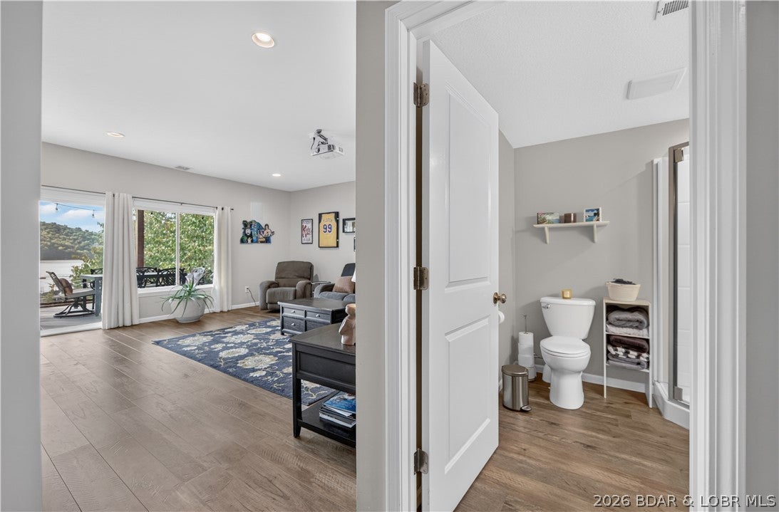 Coffman Bend #13 - Residential