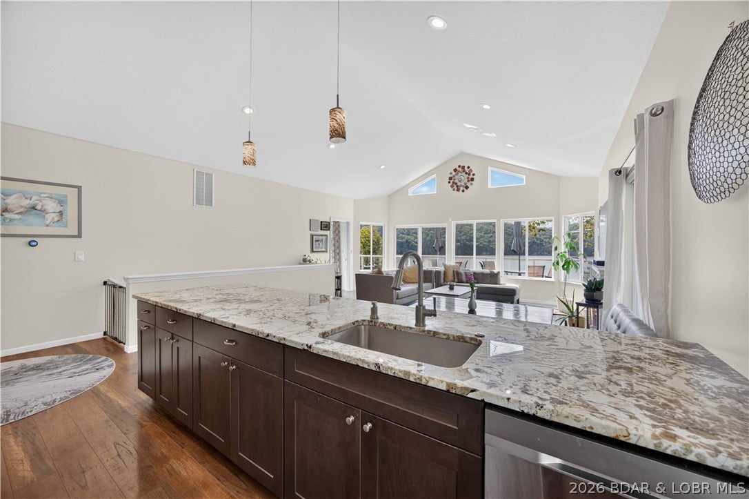 Coffman Bend #13 - Residential