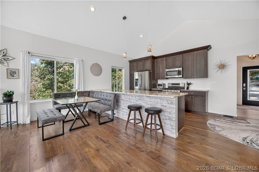 Coffman Bend #13 - Residential