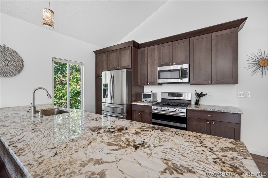 Coffman Bend #13 - Residential