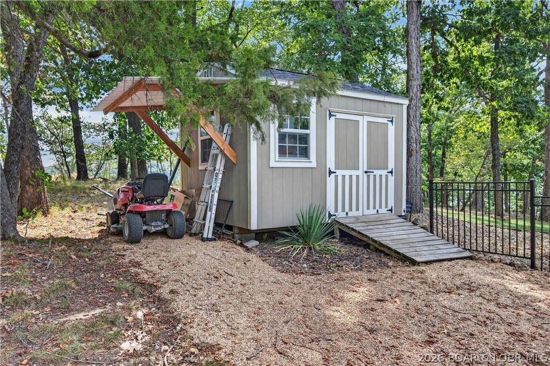 Coffman Bend #13 - Residential