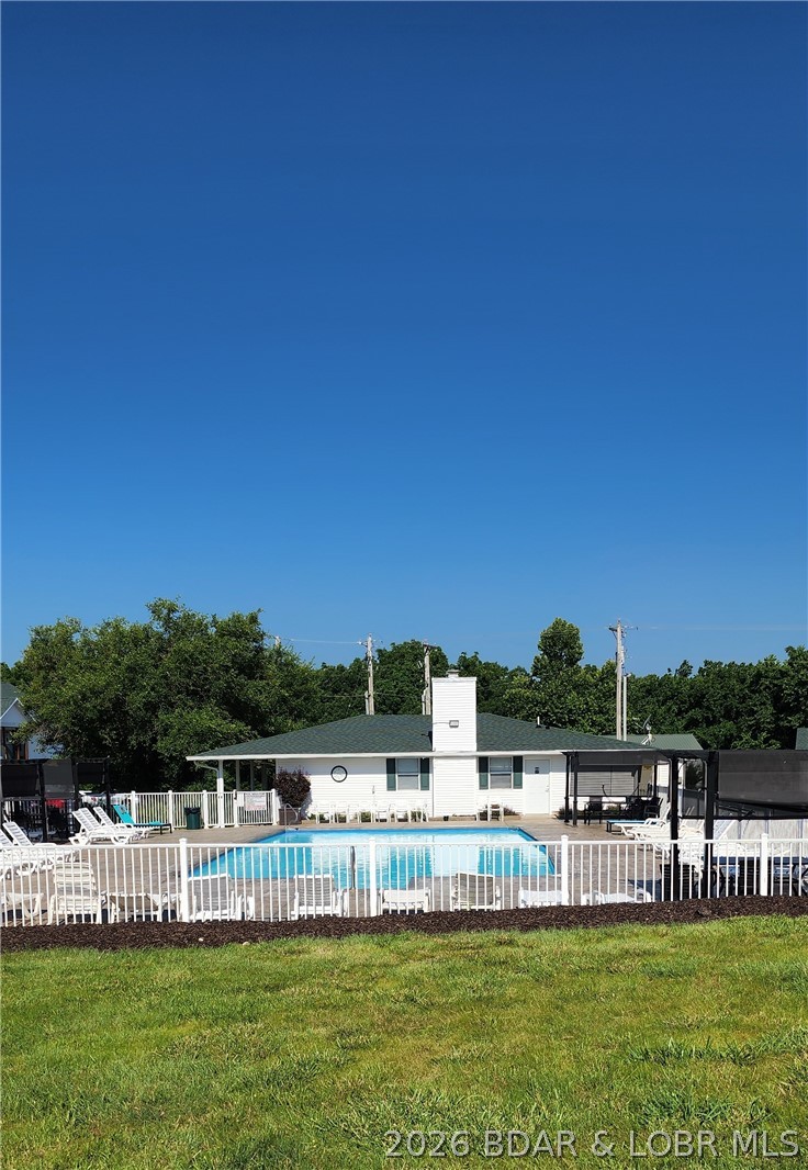 Park Place On The Lake - Residential