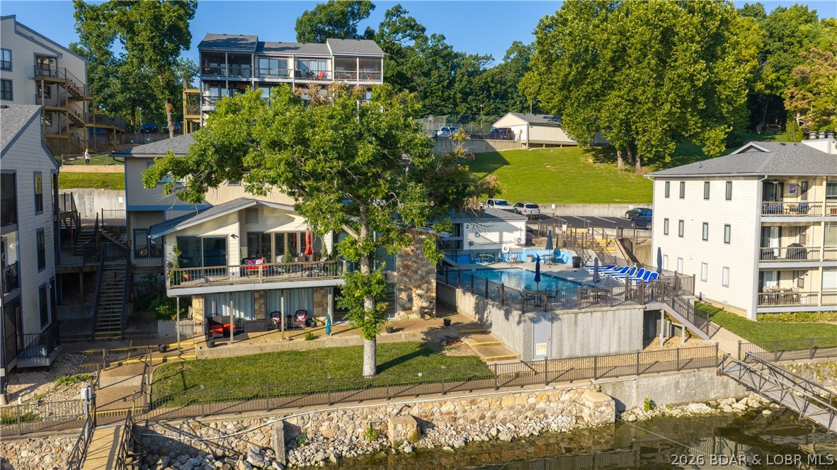 The Willows On The Lake - Residential