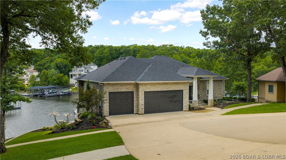 Forestridge Village At Shawnee - Residential