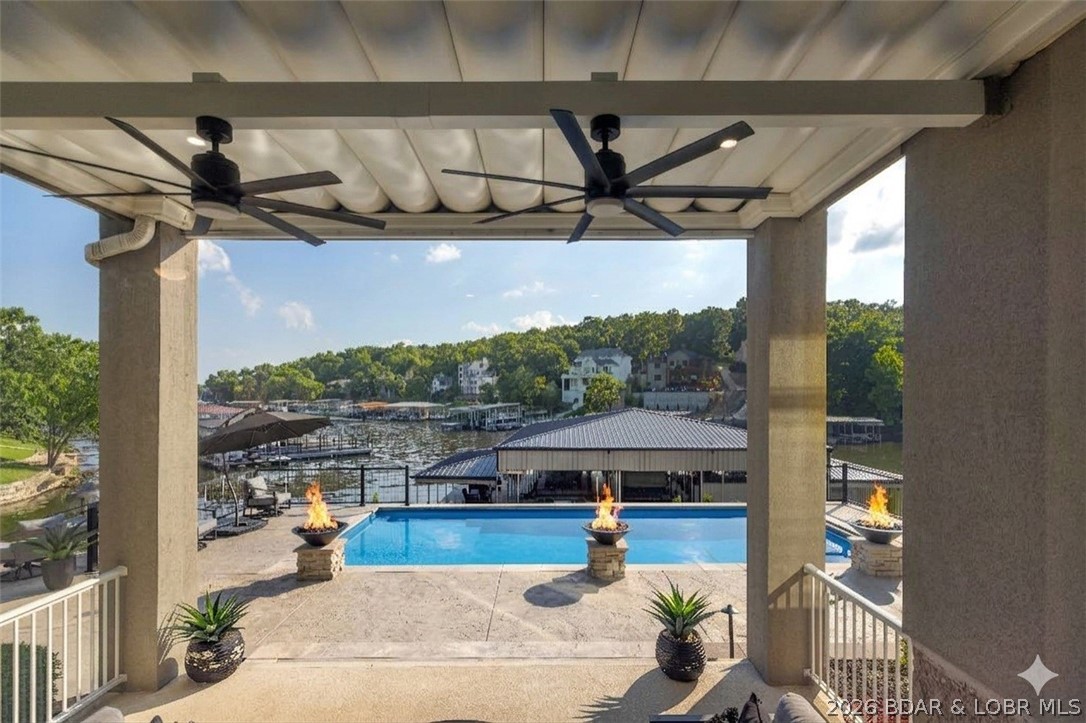 Forestridge Village At Shawnee - Residential