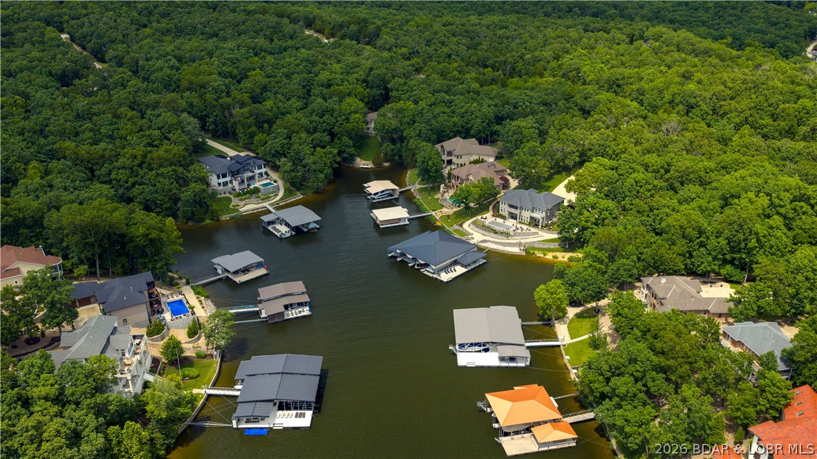 Forestridge Village At Shawnee - Residential