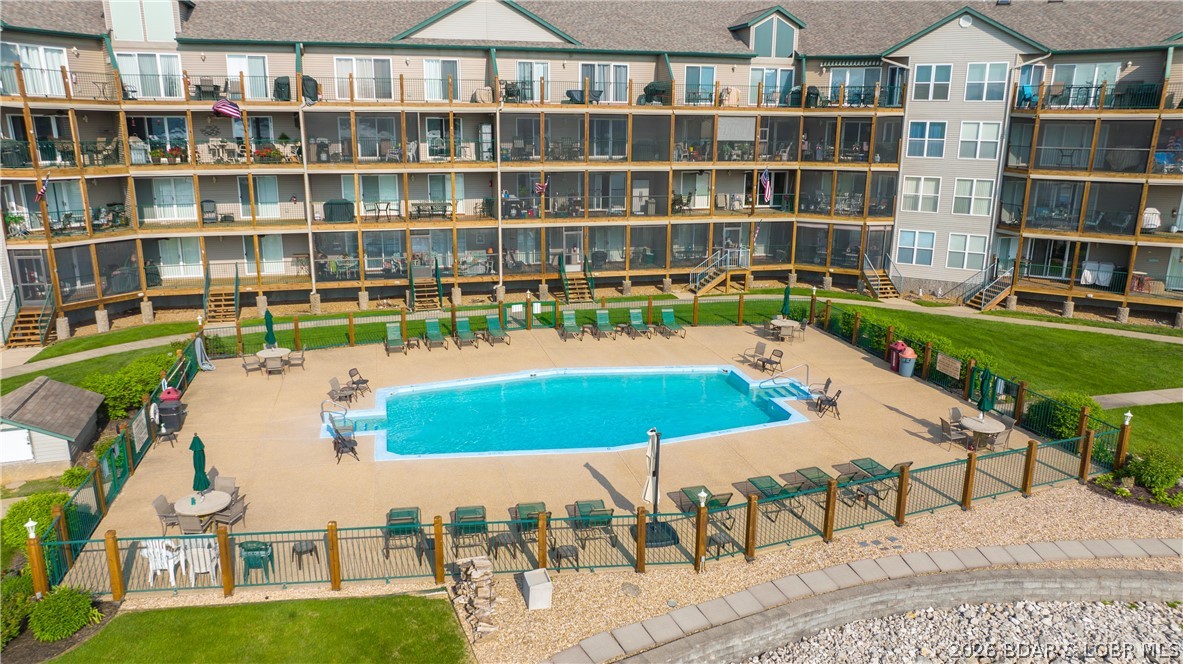 Cedar Glen Condominium - Residential