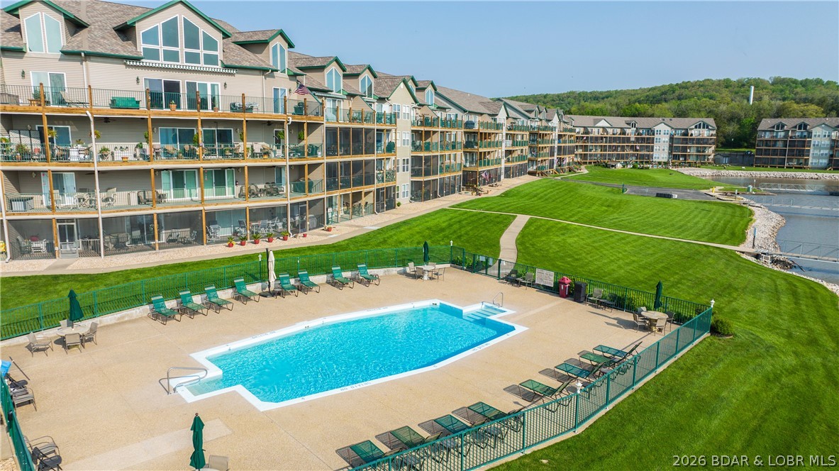 Cedar Glen Condominium - Residential