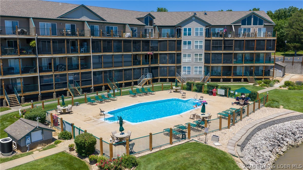 Cedar Glen Condominium - Residential
