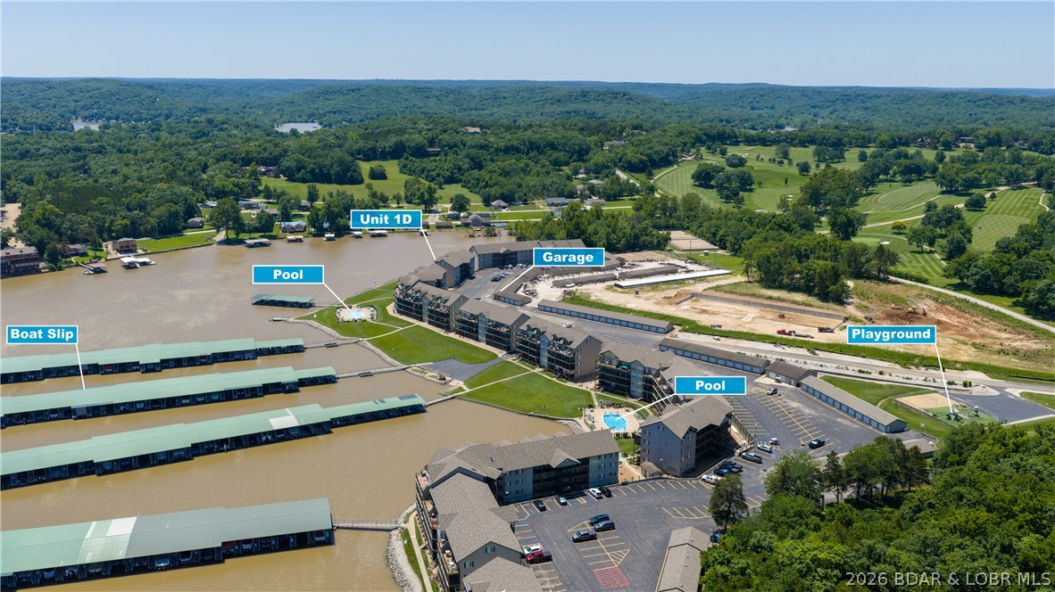 Cedar Glen Condominium - Residential