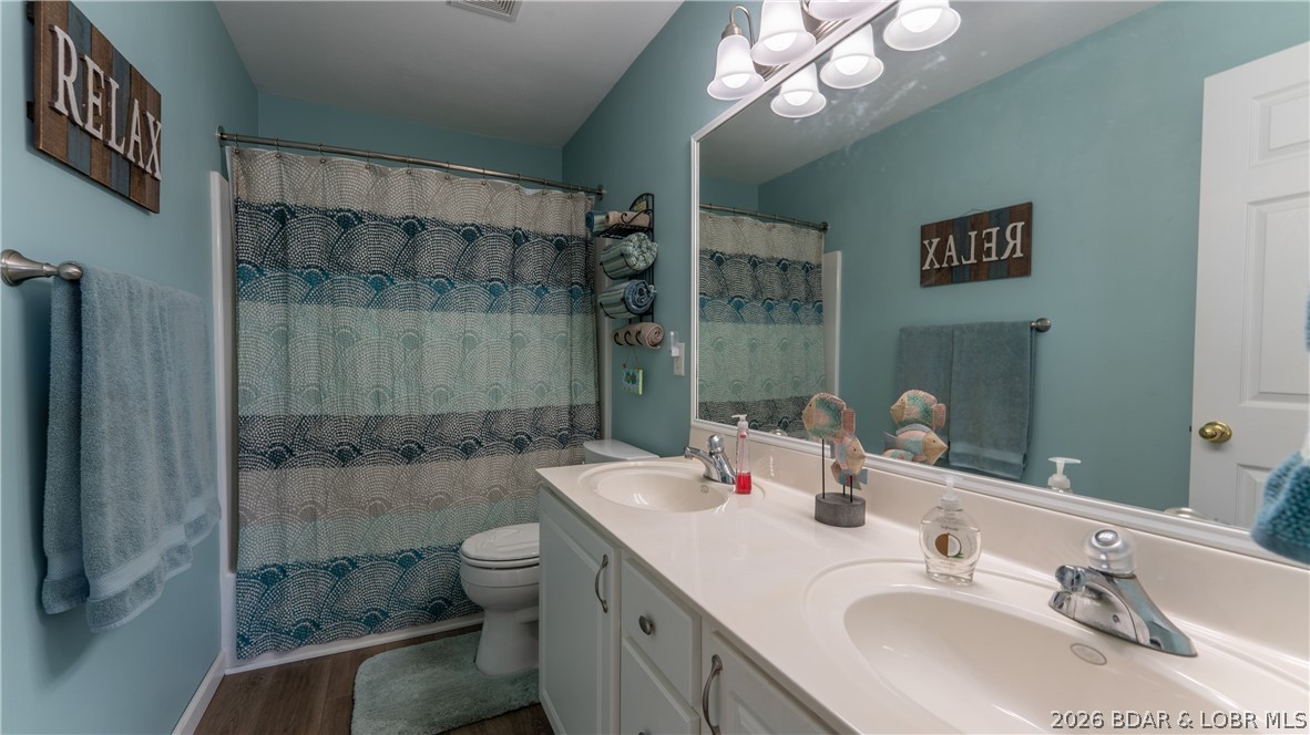 Cedar Glen Condominium - Residential