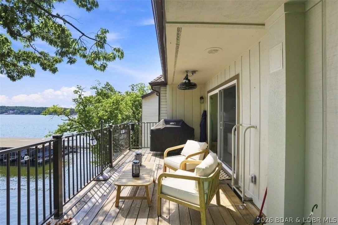 Waters Edge Condominium - Residential